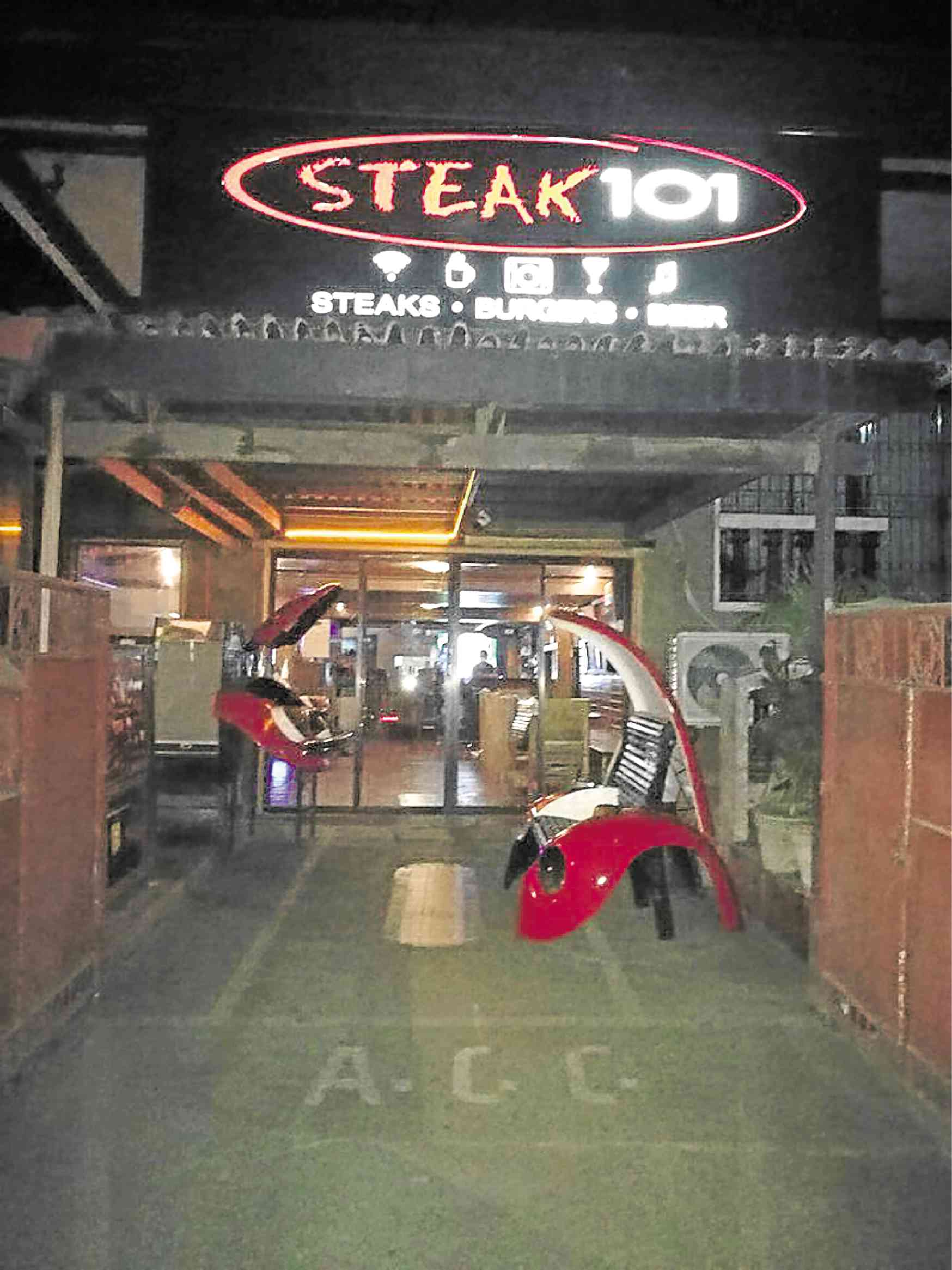 Steak 101, Sawsawan—2 reasons to chill in Parañaque Lifestyle.INQ