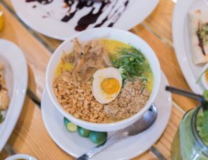 The difference between lugaw, goto, and arroz caldo