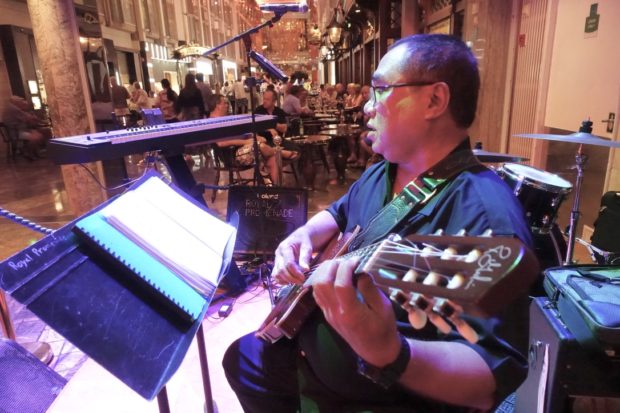 Lorenzo Diño, a superb guitarist onboard, would put his own spin on well-loved songs