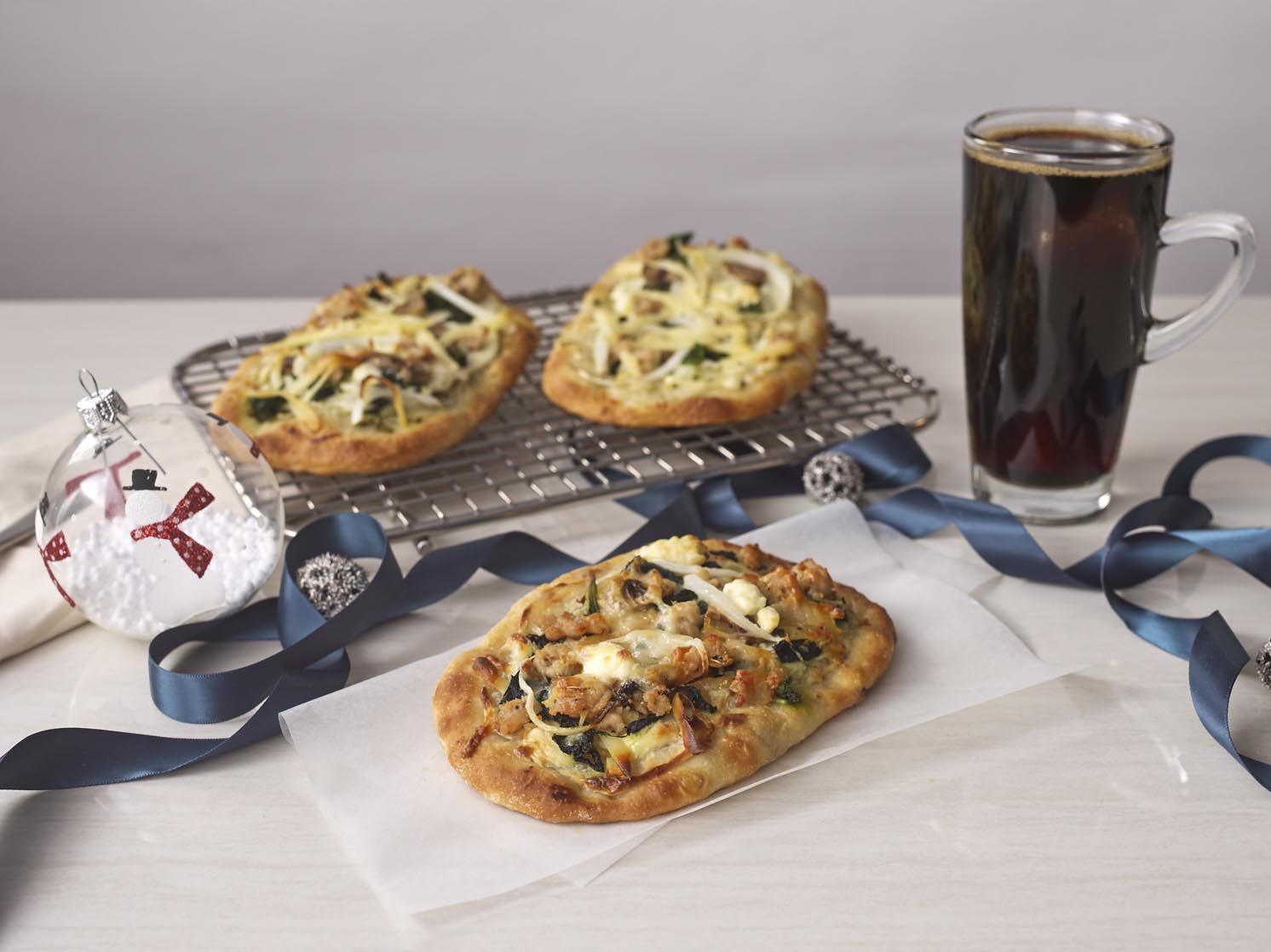 The Starbucks seasonal 7 Lifestyle.INQ