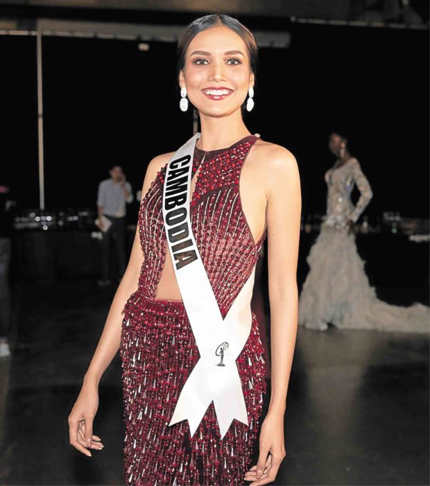 Miss Cambodia Rern Nat in Rian Fernandez