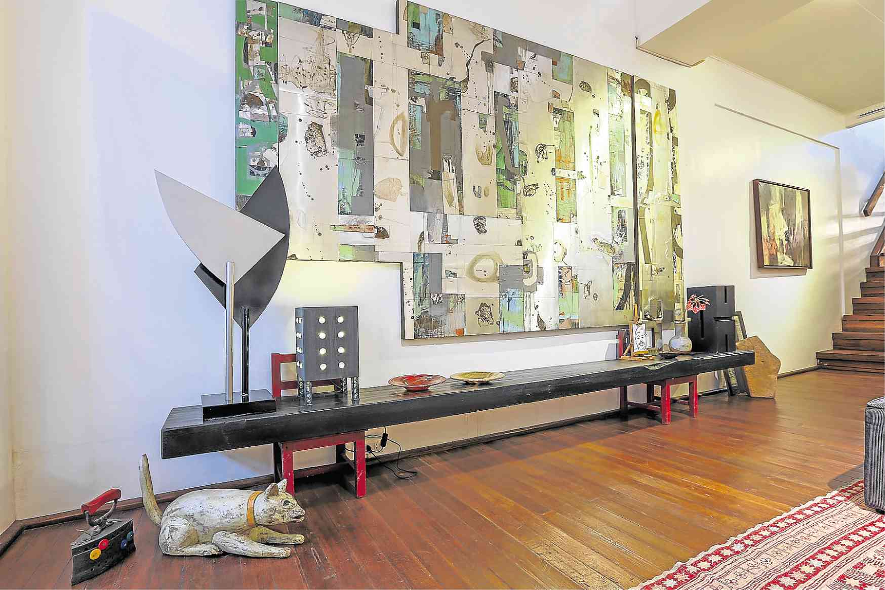 How gallery owner Albert Avellana curates his home