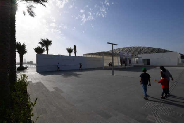 louvre abu dhabi