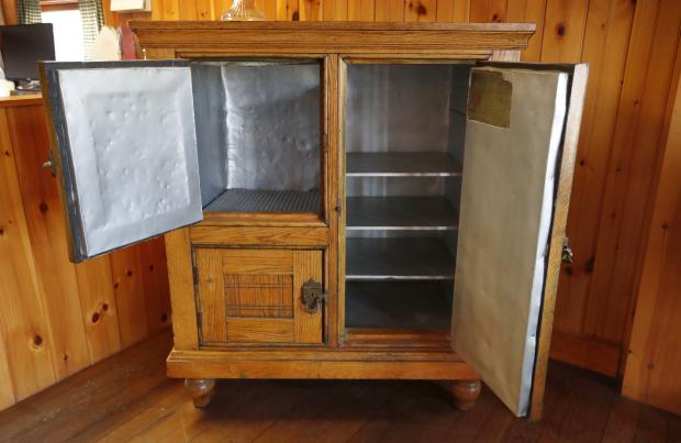 Old-fashioned New Hampshire ice box