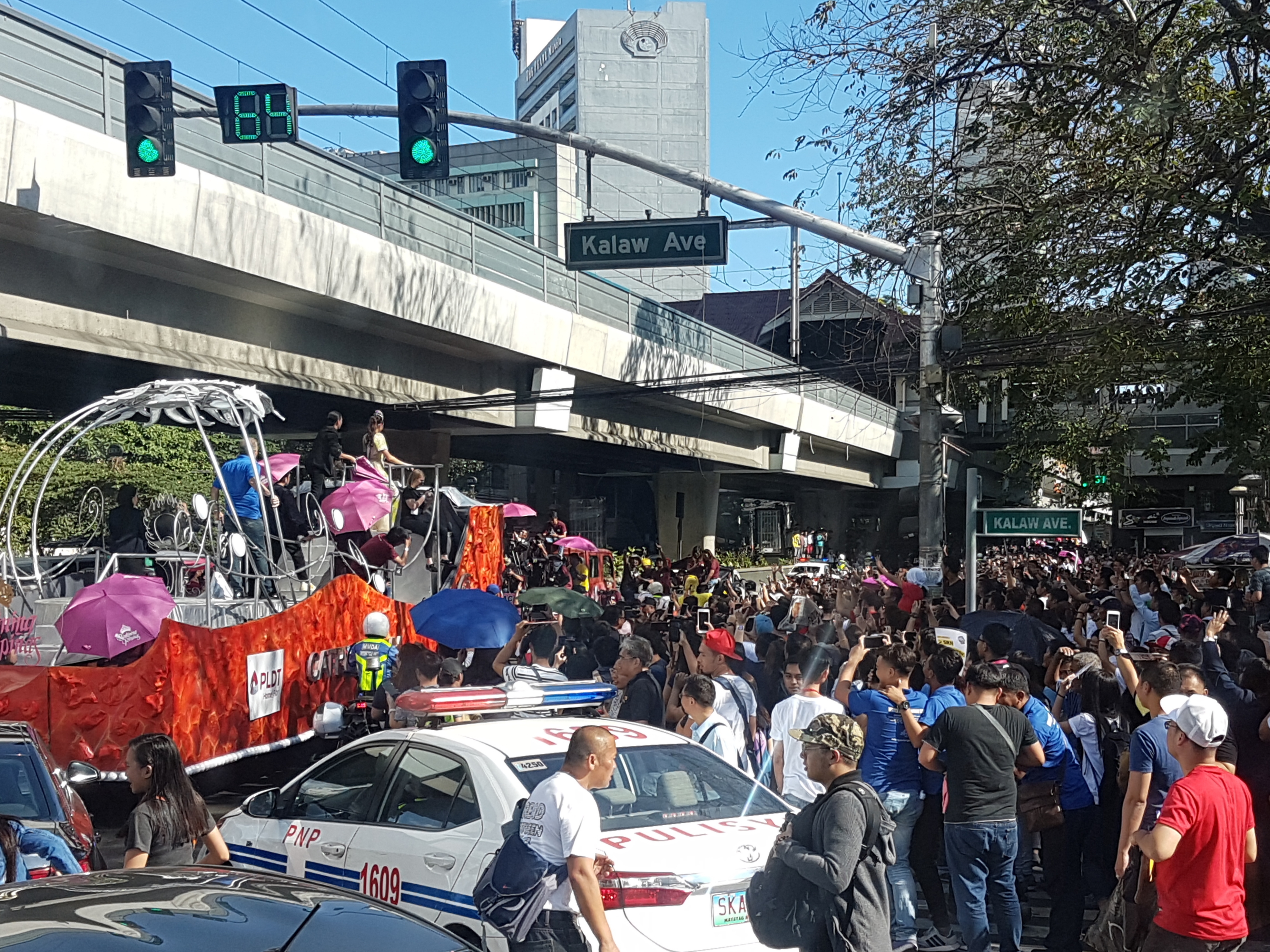Miss Universe 2018 Catriona Gray’s homecoming parade: Fit for a queen