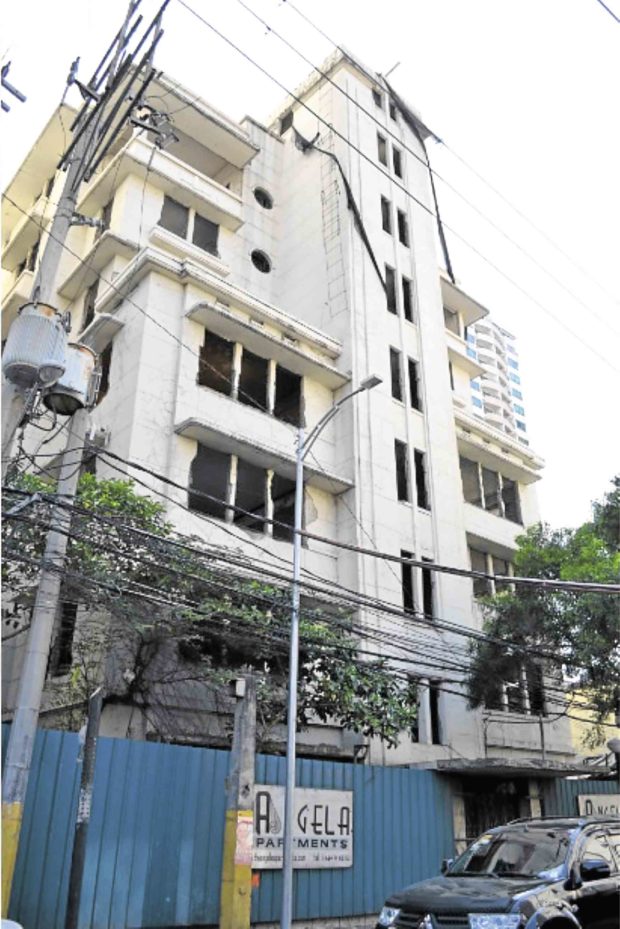 Angela Apartments in Manila demolished