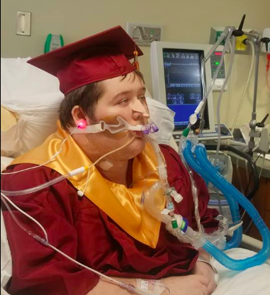 Student receives diploma before dying from muscle disease
