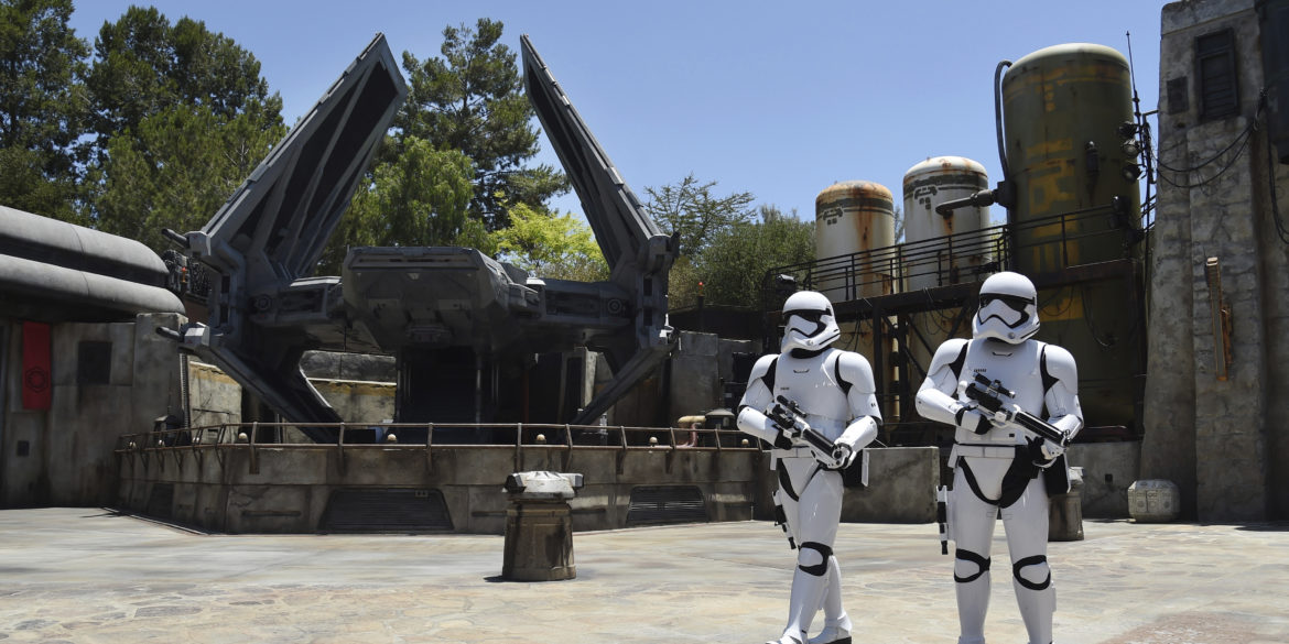 Star Wars: Galaxy's Edge offers new world at Disneyland