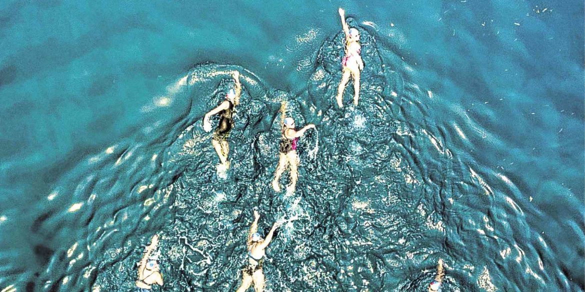 Woman power: 6 ‘average’ Filipinas swim 22 km in open water
