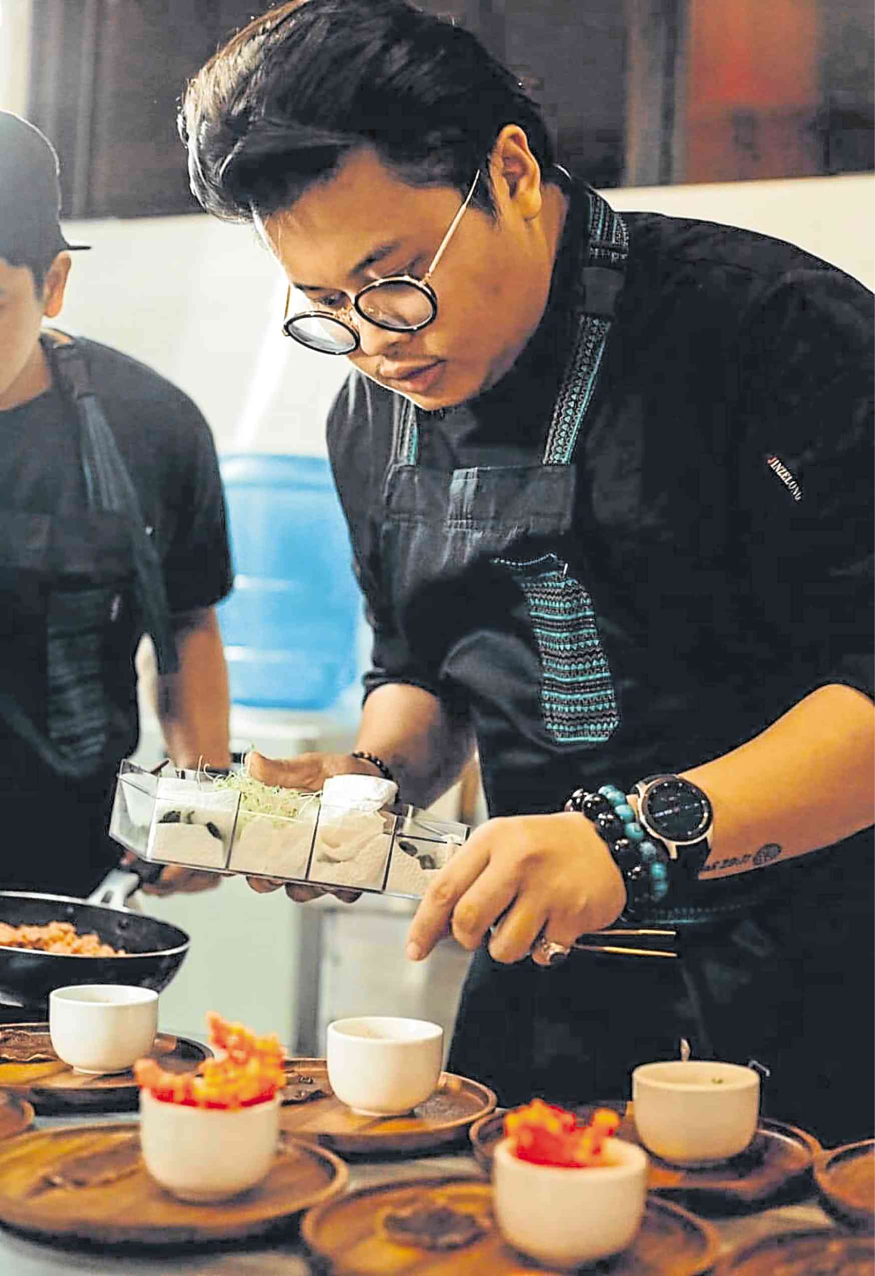 Chef Kevin Villarica at work at Ayutthaya