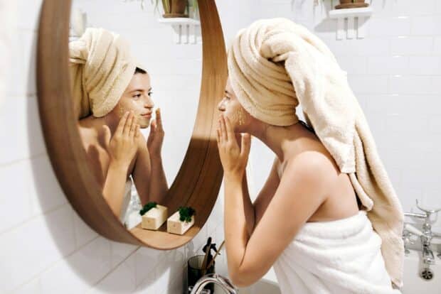 Dry cleansing