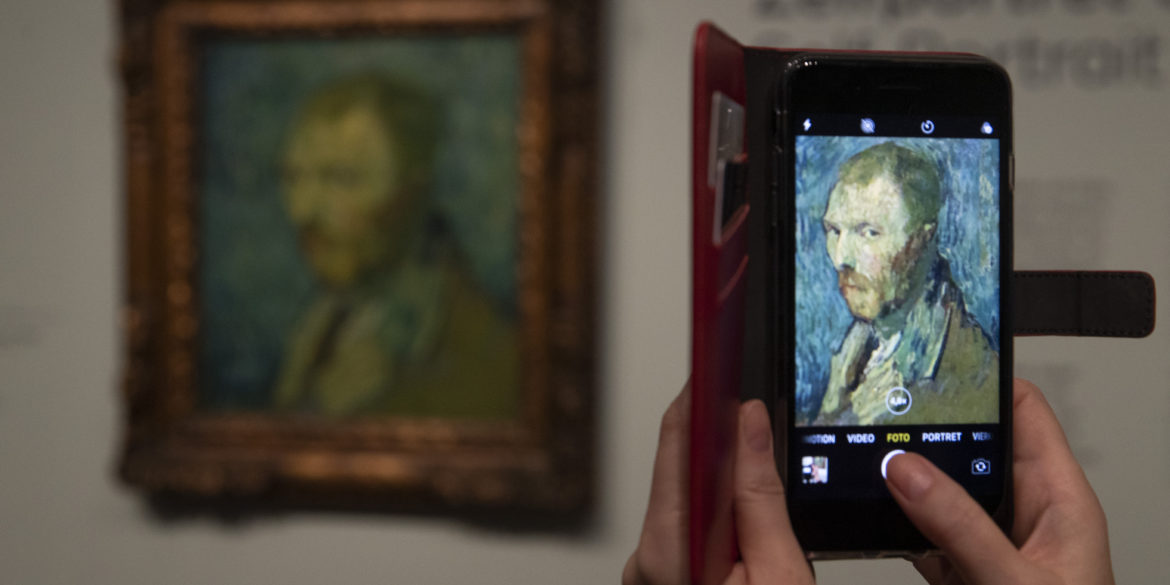 Experts say Vincent van Gogh self-portrait is genuine