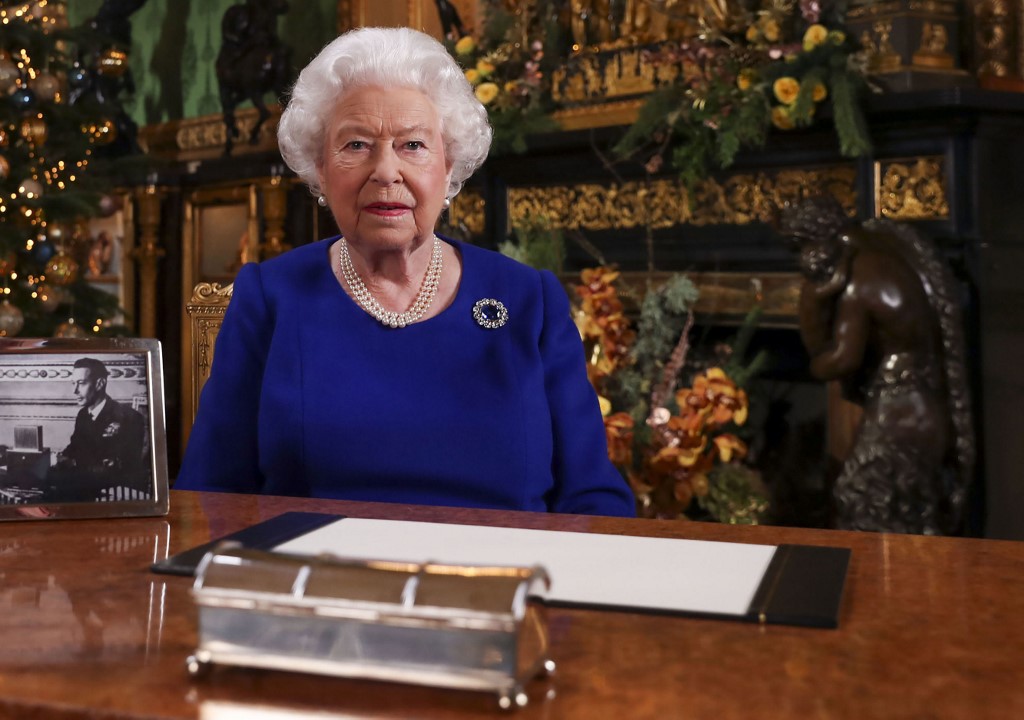 Queen Elizabeth II to make special broadcast on coronavirus