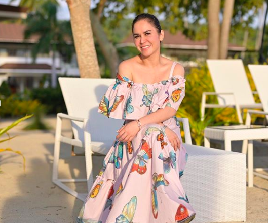 Look: Jinkee Pacquiao's All-orange Party Dress For Manny