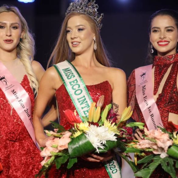 (L to R) Miss Eco International 2nd Runner Up Alexandria Kelly from USA, Miss Eco International 2021 Gizzelle Mandy Uys from USA and Miss Eco International 1st Runner Up Kelly Day from the Philippines. PHOTO FROM MISS ECO INTERNATIONAL FB PAGE