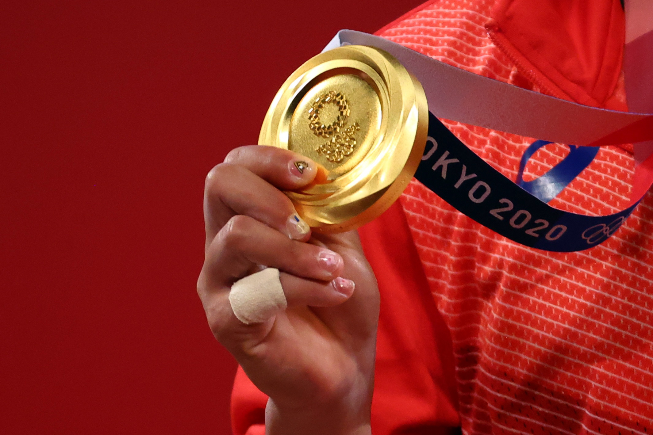 Olympic gold medal. Золотая медаль. Медаль золото. Медаль Токио 2020 золото золото.