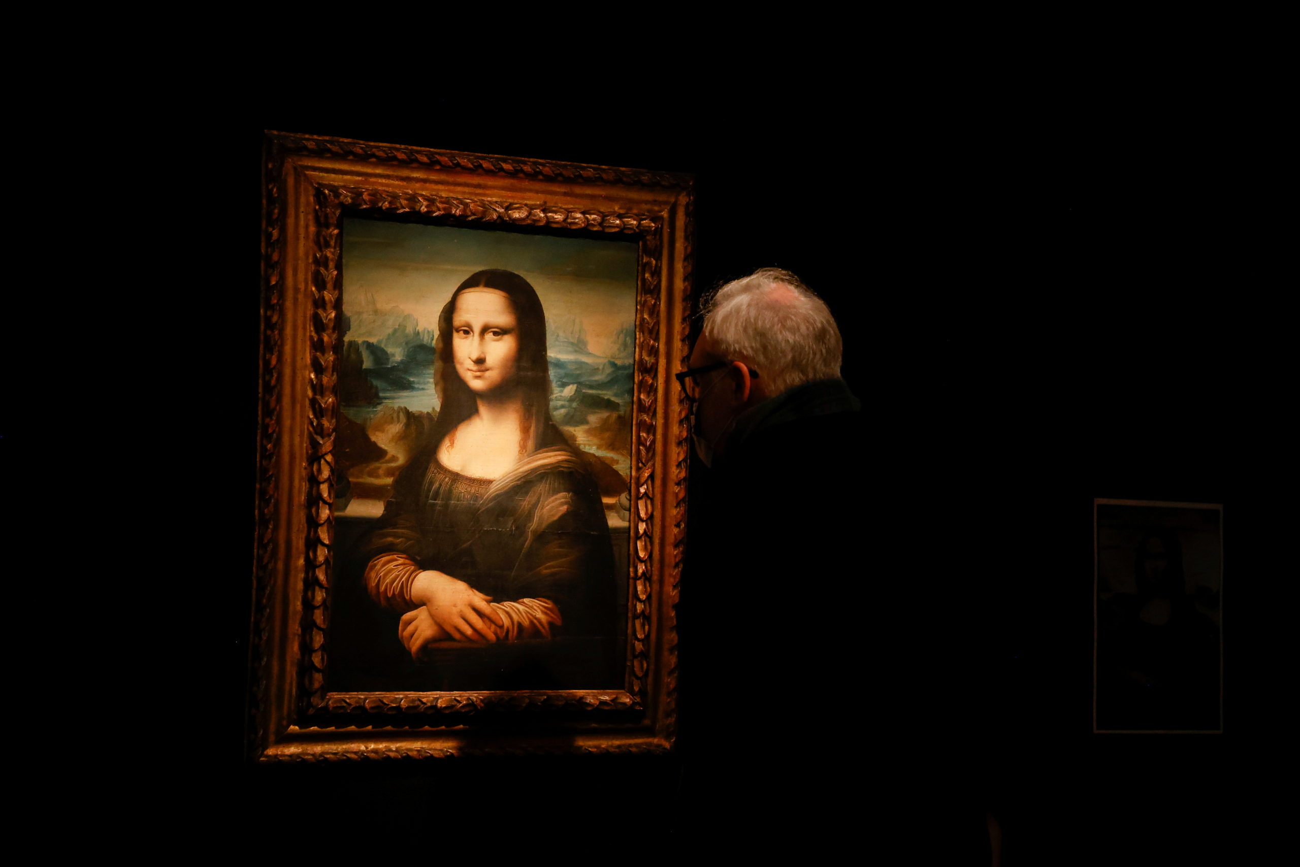 A Mona Lisa copy sells for $242,000