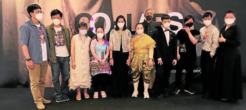 Filipino photog shines light on Down syndrome in Bangkok show