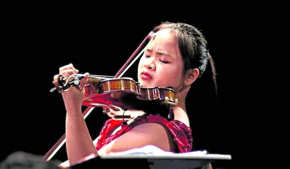 Violinist Jeanne Marquez