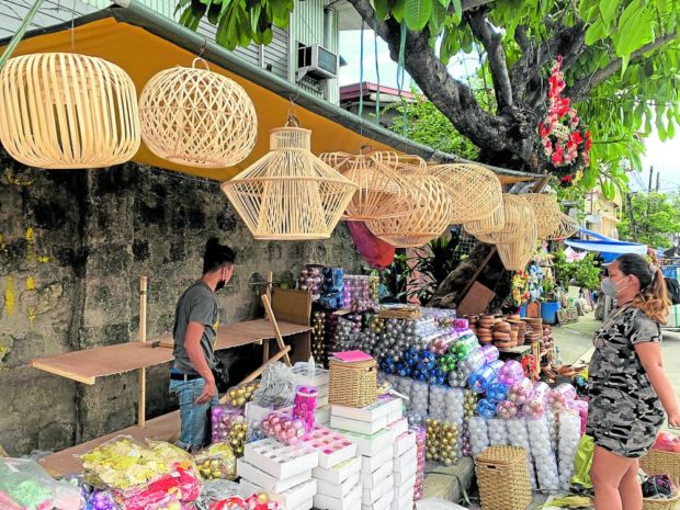Bamboo pendant lamps at one of the roadside stalls on Mayon Street