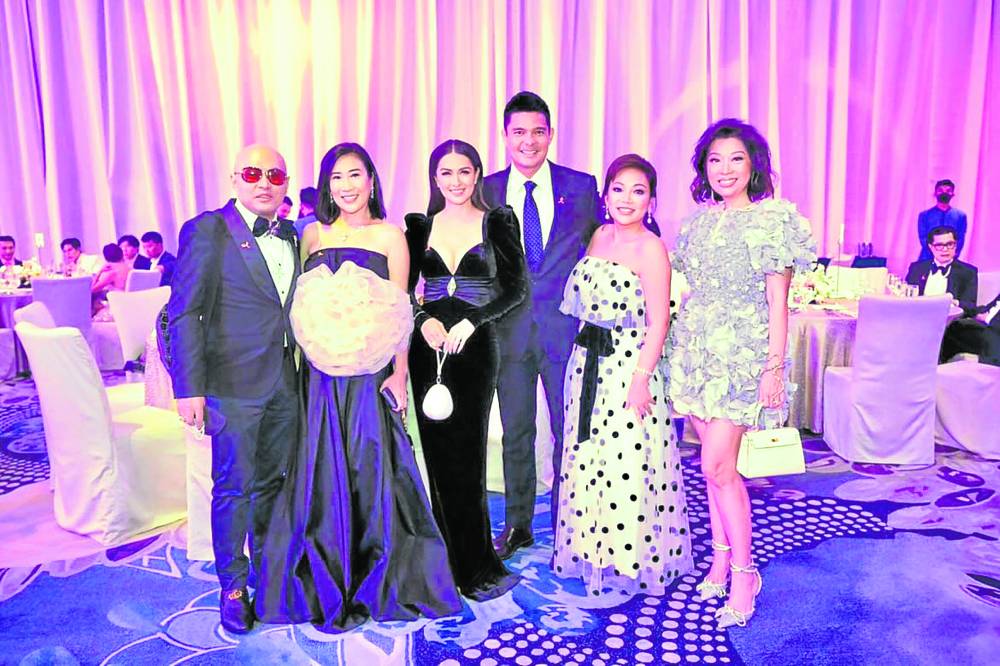 Paul Caoili, Annette Gozon-Valdes, Marian Rivera and Dingdong Dantes, Dr. Issa Cellona, Salome Uy