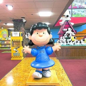 Lucy greets us at Snoopy’s Gallery and Gift Shop.