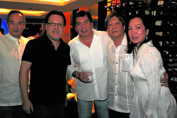 Louie Y (center) with (from left) Buddy Roa, Mari Lagdameo, Bongbong Marcos and Ruby Roa at Nuvo