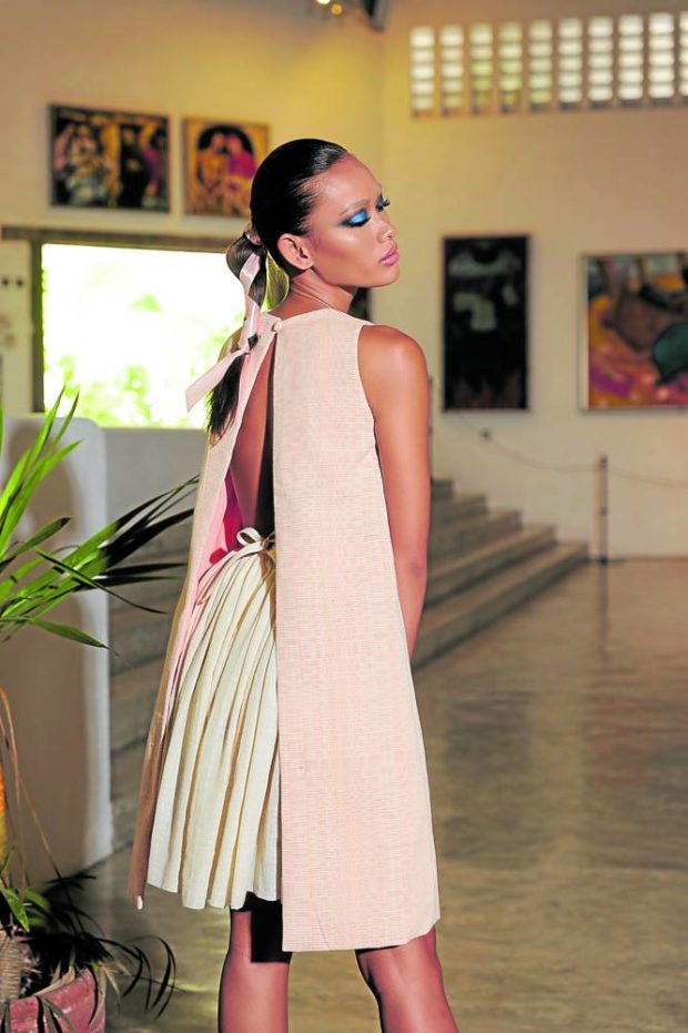 JC Buendia’s open-back “inabel” dress worn over a “mosquitero” tutu—Photos by Patrick Uy 