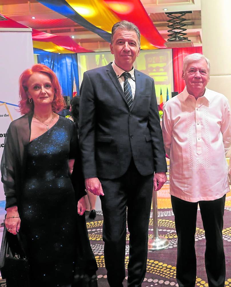 Romania marks National Day, 50 years of friendship with PH