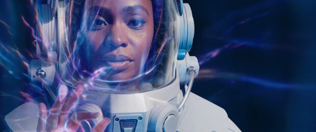 Monica Rambeau (Teyonah Parris) touches a jump point in space