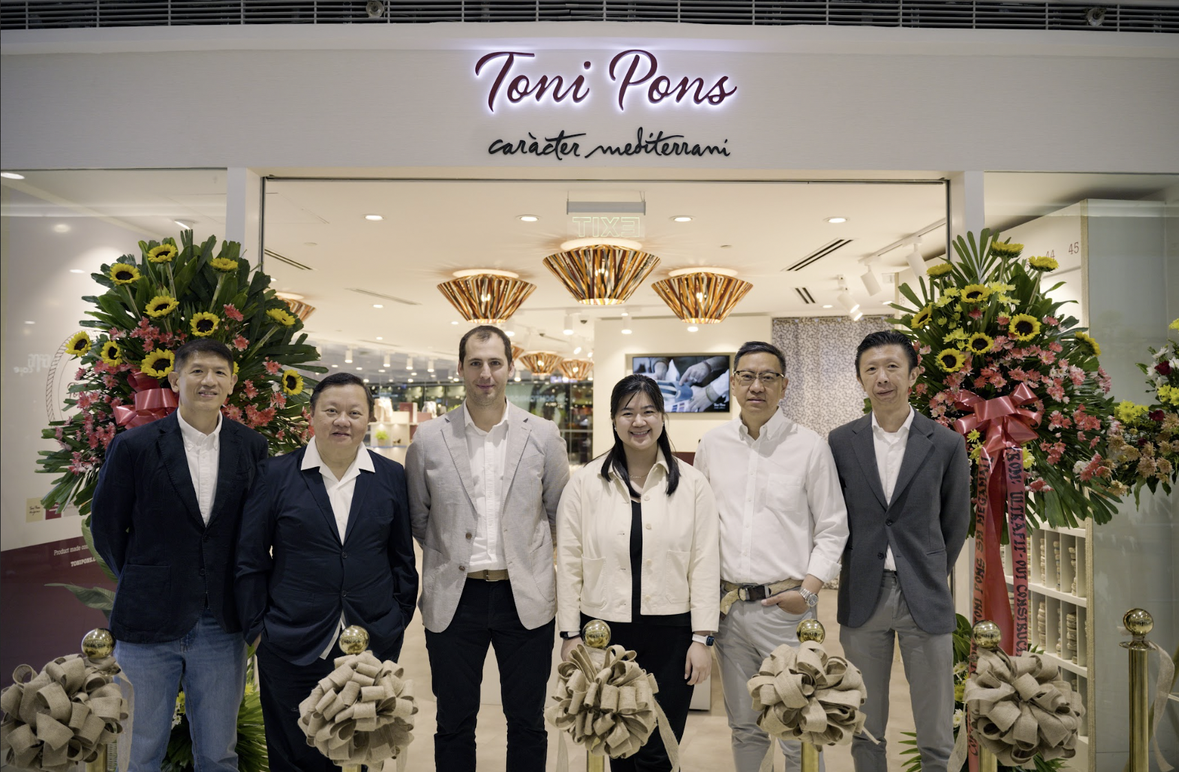 Spanish footwear brand, Toni Pons, officially launches in the Philippines