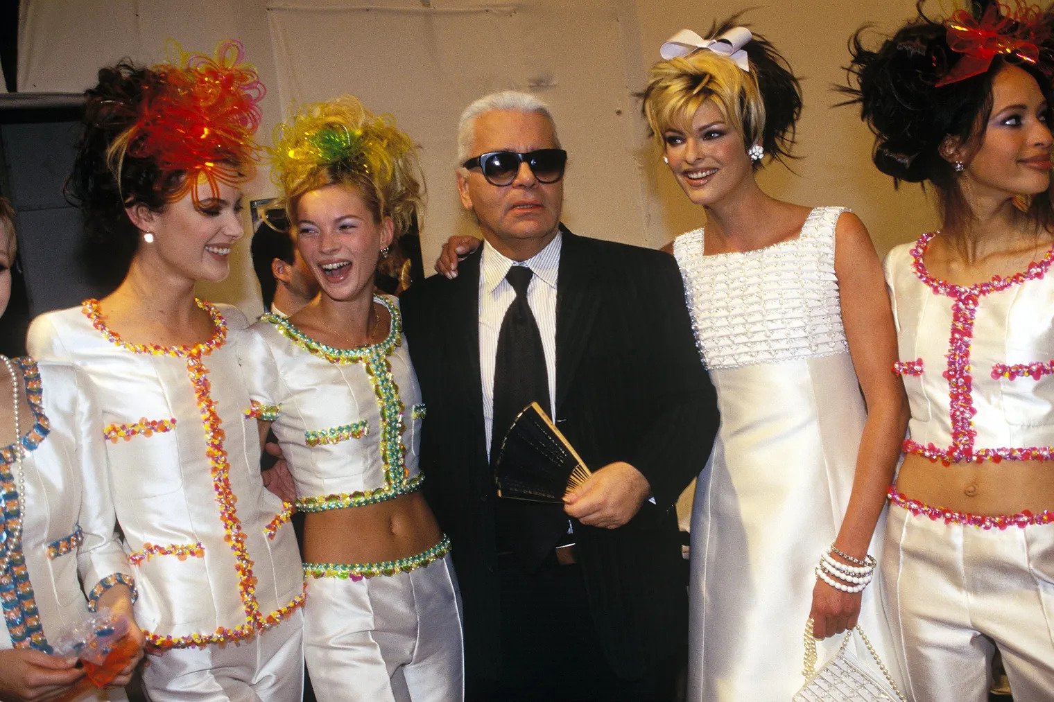 Karl lagerfeld with models