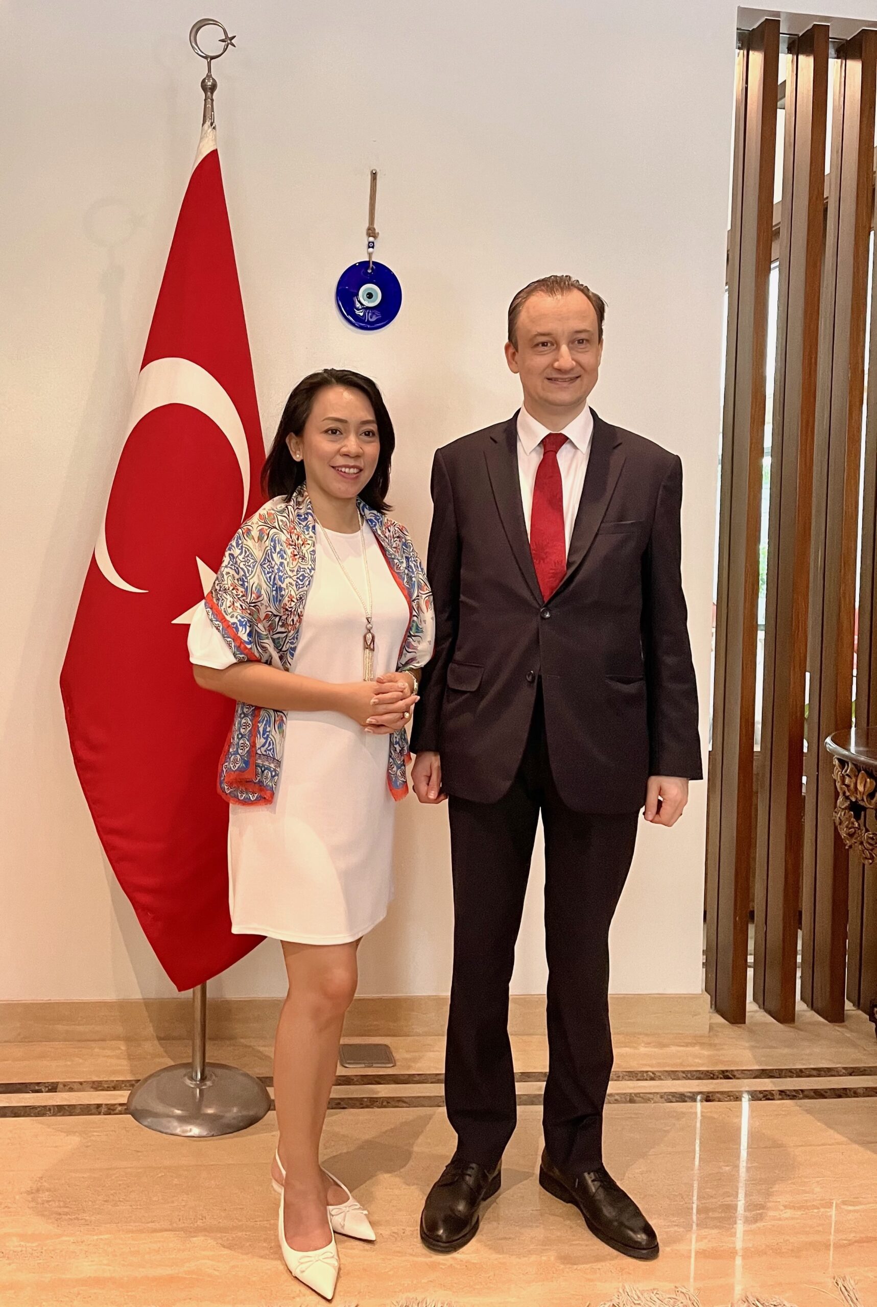 The Ambassador of the Republic of Türkiye H.E. Mr. Niyazi Evren Akyol and Mme. Indri Puspitasari Akyol welcomed LIFESTYLE.INQ for a traditional Turkish Breakfast Feast in celebration of the centenary of the republic. 