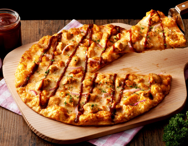 Yeehaw! The Shakey’s Texas Chicken BBQ Pizza is back