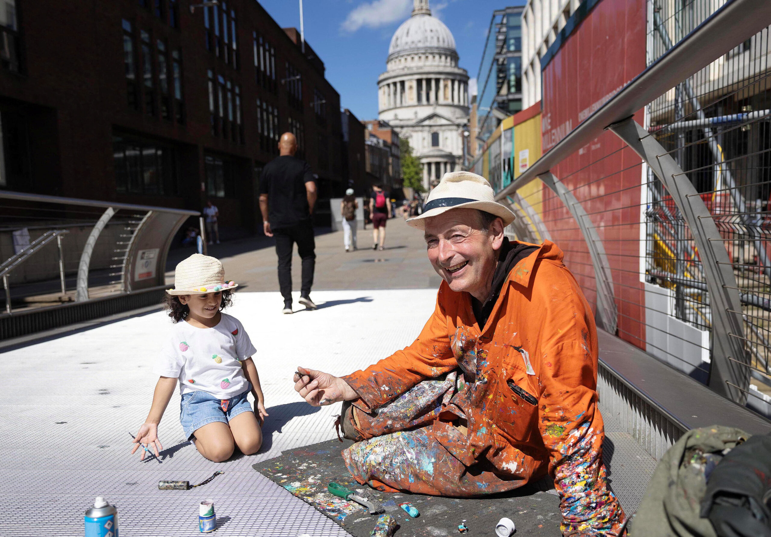 Chewing gum artist paints 'hidden world beneath their feet', in London