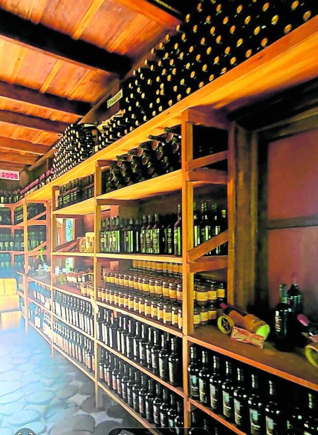 Inuwayan wine cellar