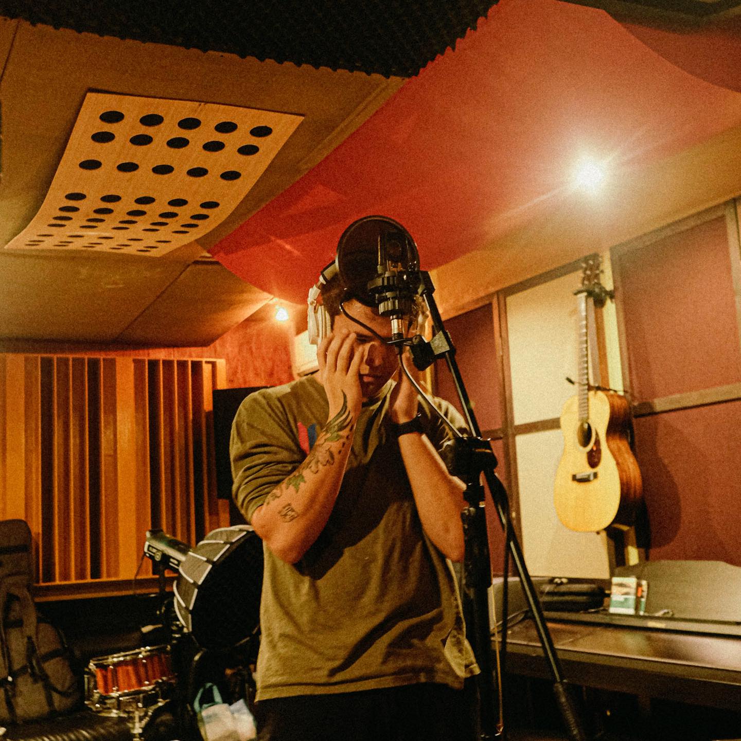 juan karlos behind the scenes recording “Sad Songs and Bullshit Part 1” | via Instagram @juankarlos