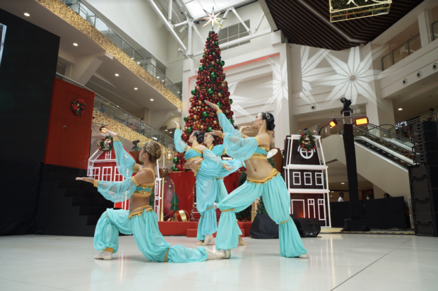  Ayala Malls holiday season gift