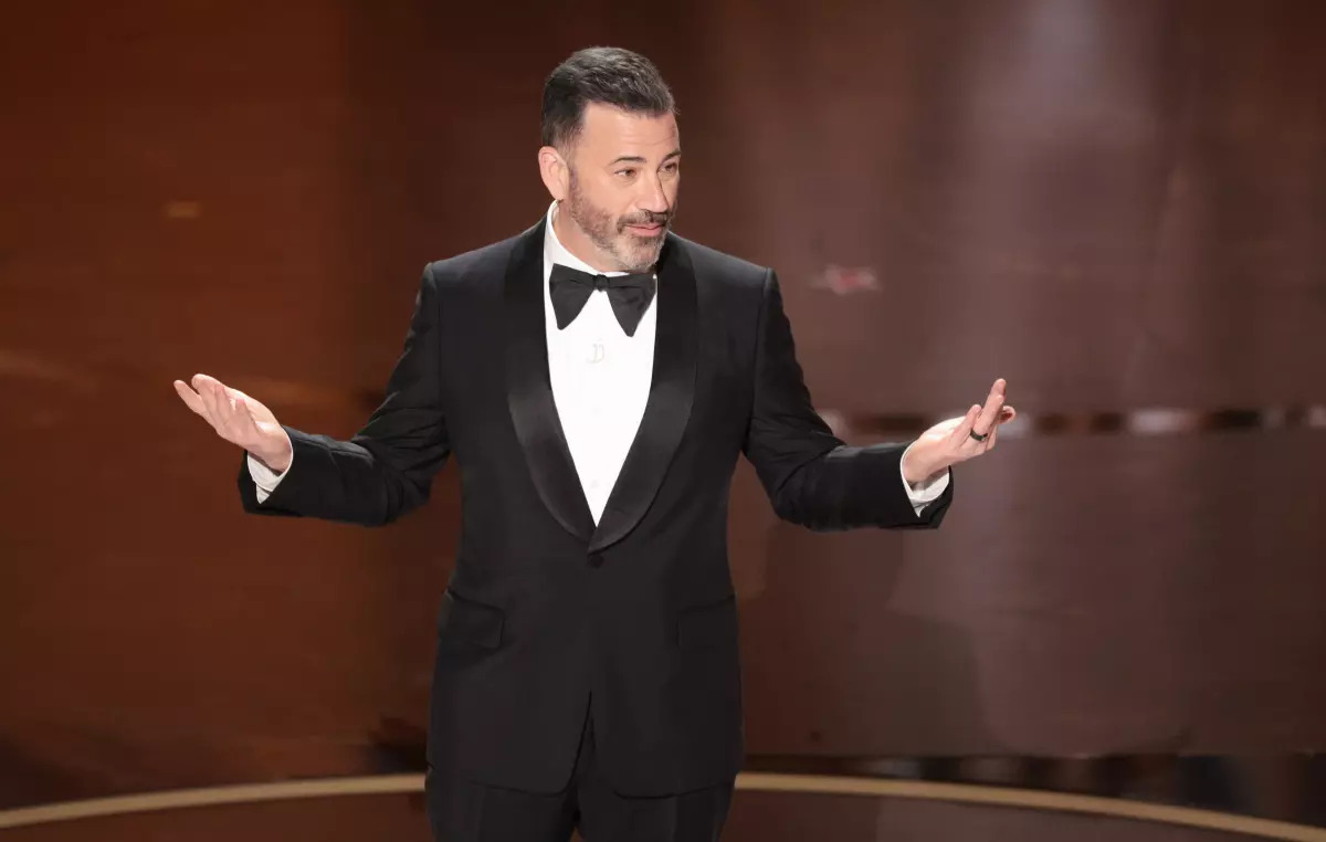 Jimmy Kimmel hosts the oscars