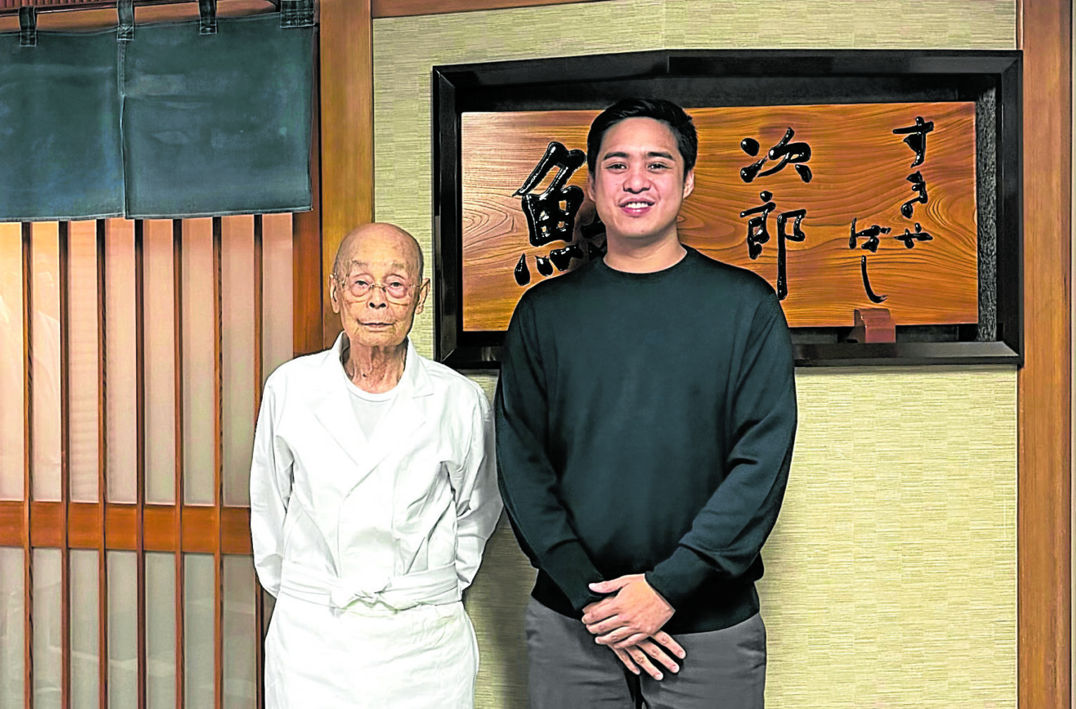 Amado Forés with famed sushi chef Jiro Ono