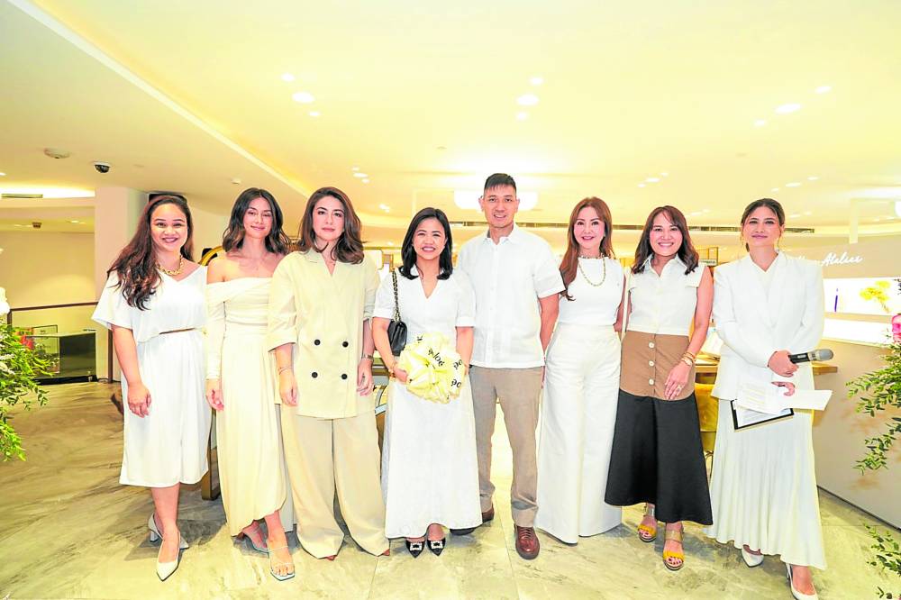 Luxasia country manager Barbs Miravalles, Mari Jasmine, Vania Romoff, Luxasia business manager Celeste Valencia, Rustan’s senior vice president Michael Huang, Small Laude, Dr. Aivee Aguilar-Teo, host Xandra Rocha Araneta