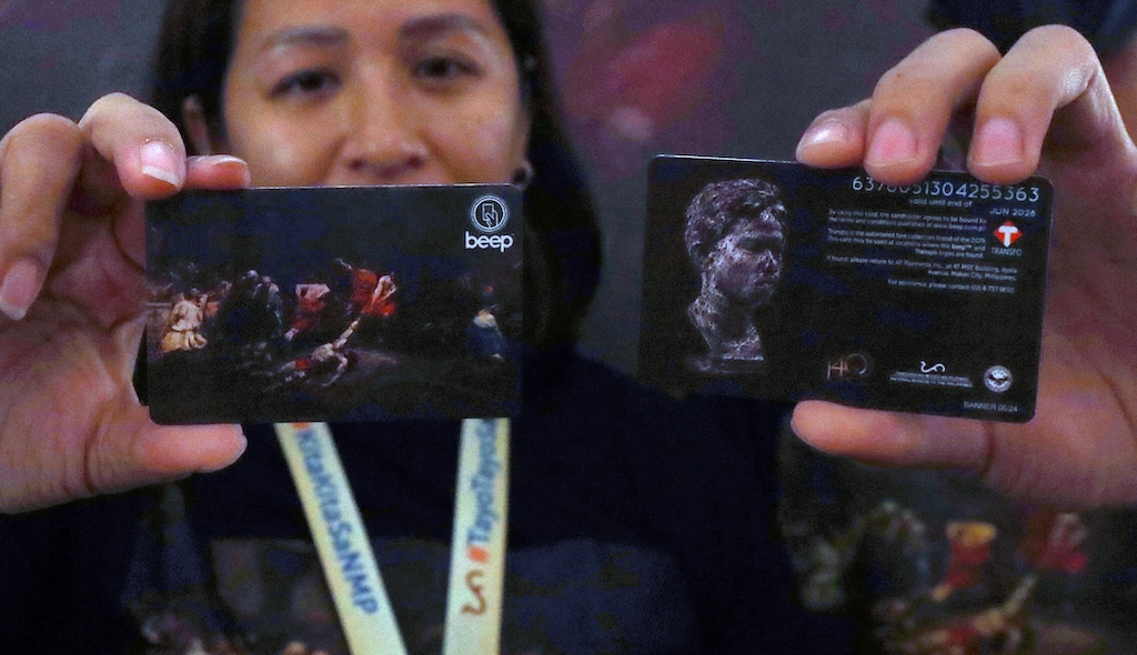 Commuter girlies, a limited-edition P500 ‘Spoliarium’ beep card is here to flex your art creds on the train