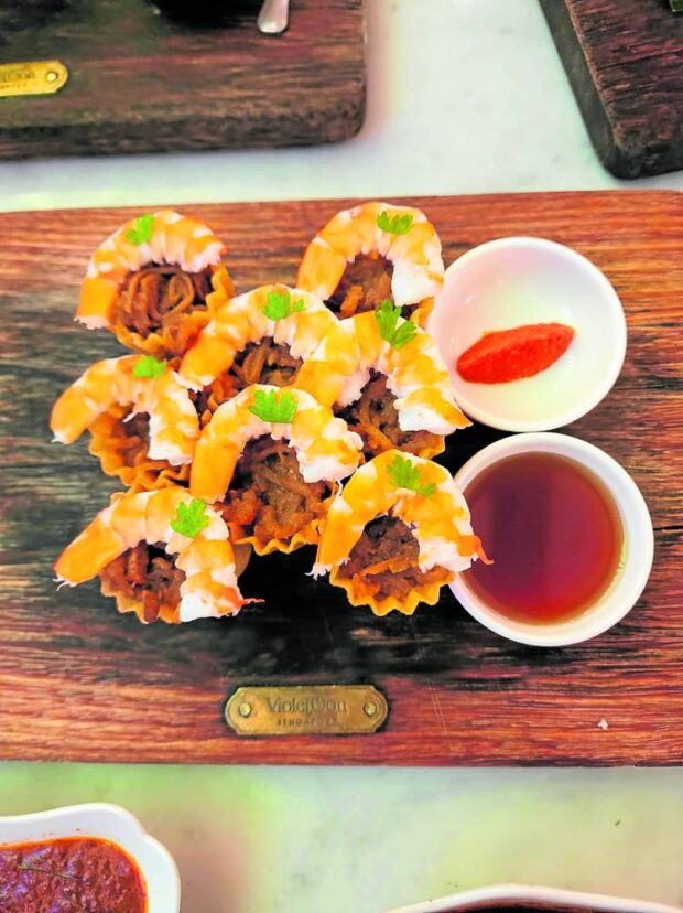 Kueh Pie Tee