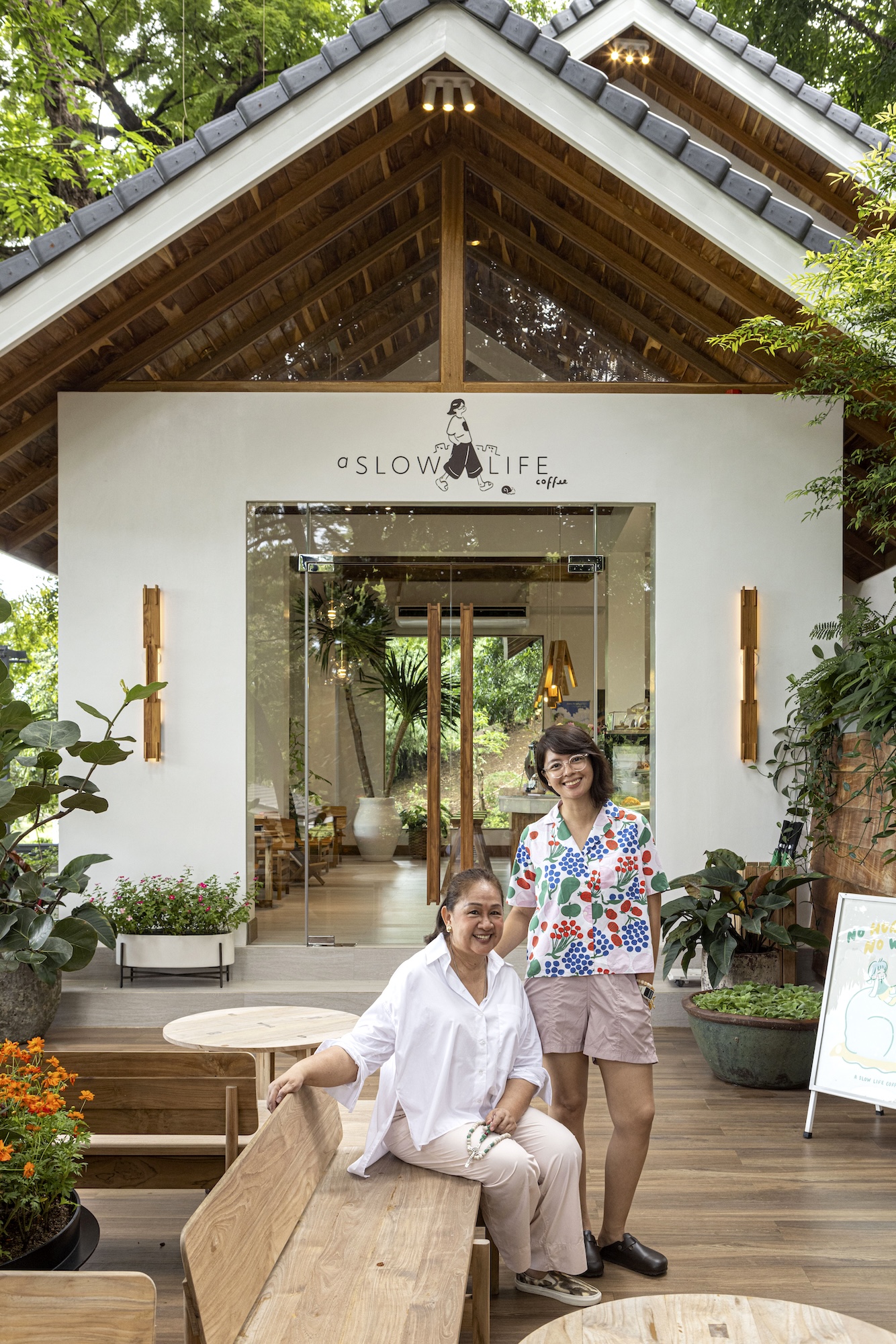 Iya Forbes and her mother Emma Flores, owners of A Slow Life Coffee