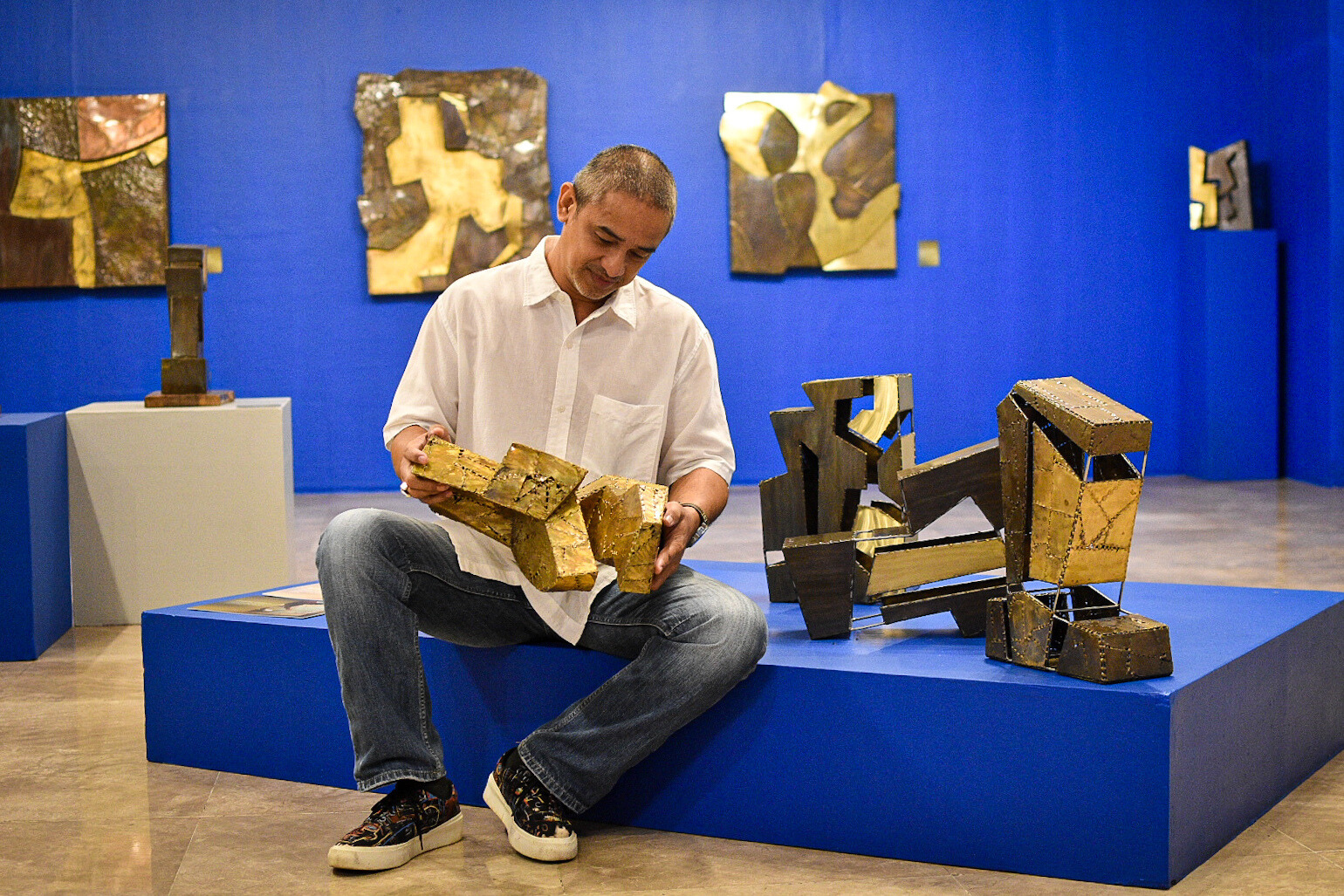 Sculptor Cameron Castrillo honors his family’s arts legacy in debut solo ‘Beyond Brass’ at the NCCA