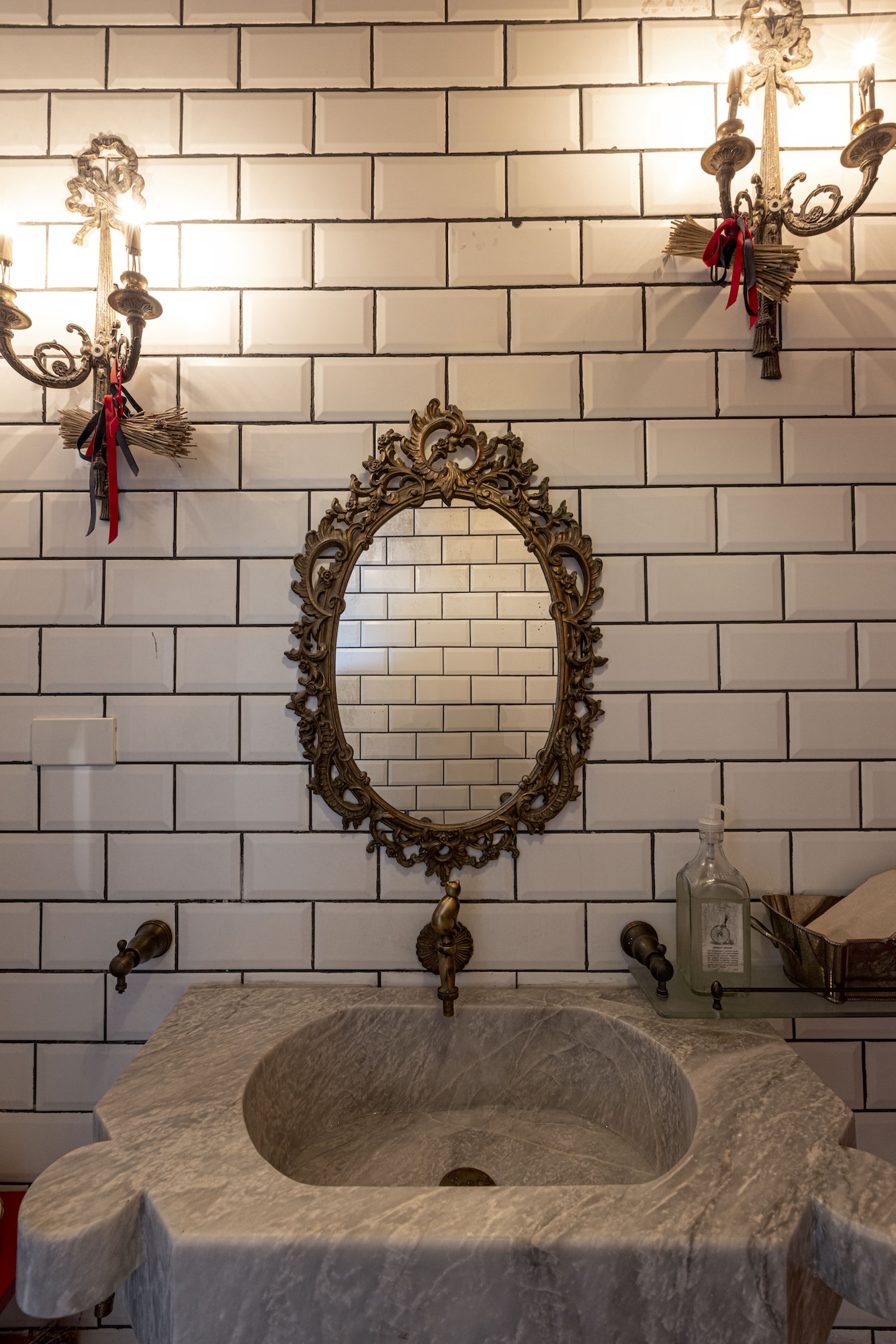 Pay attention to the most prestigious piece in the powder room: a solid Romblon marble sink inspired by a mortaio