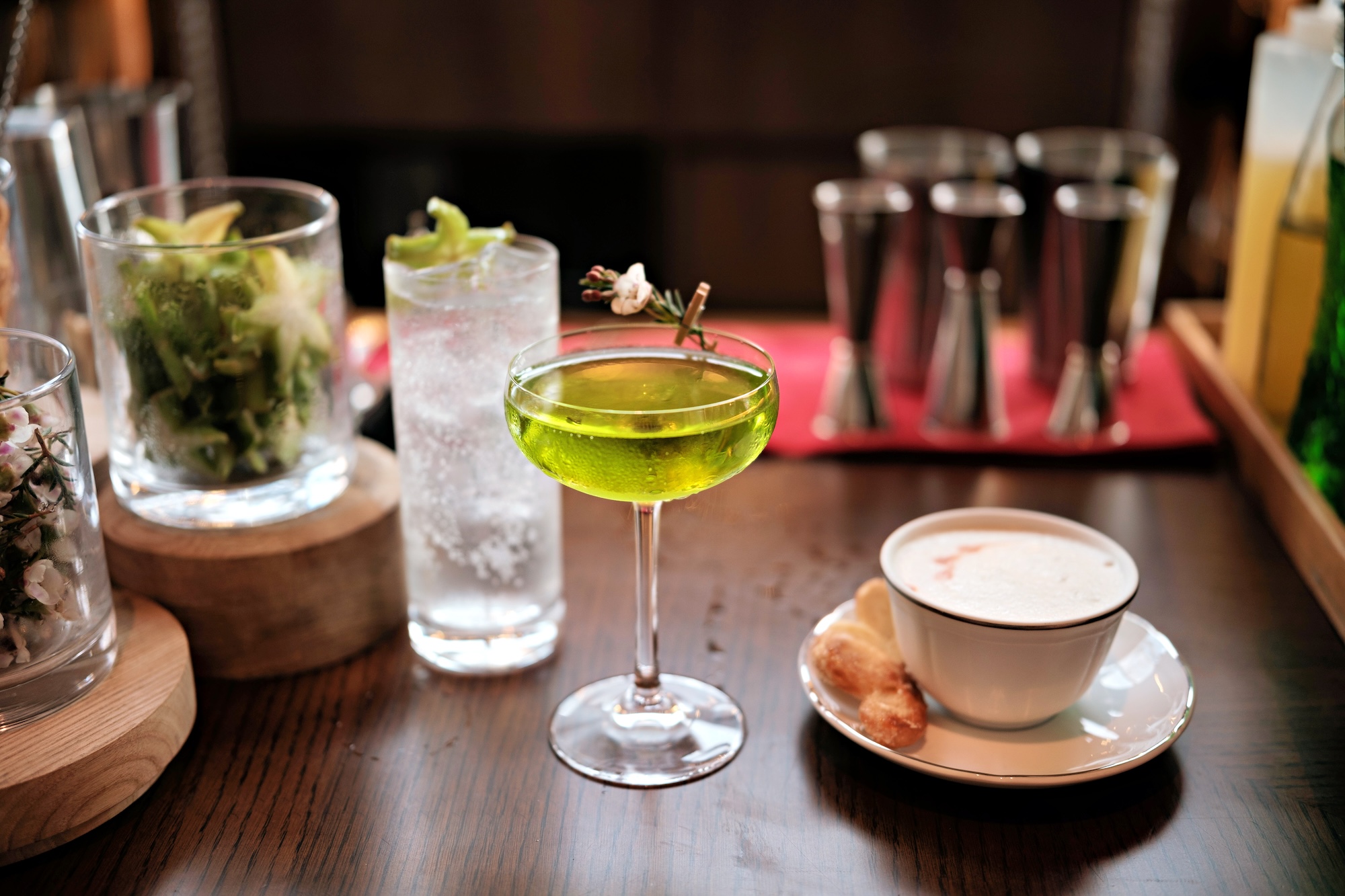 Hong Kong-inspired cocktails with names like Avenue of Stars and Hong Kong Blossom were also served