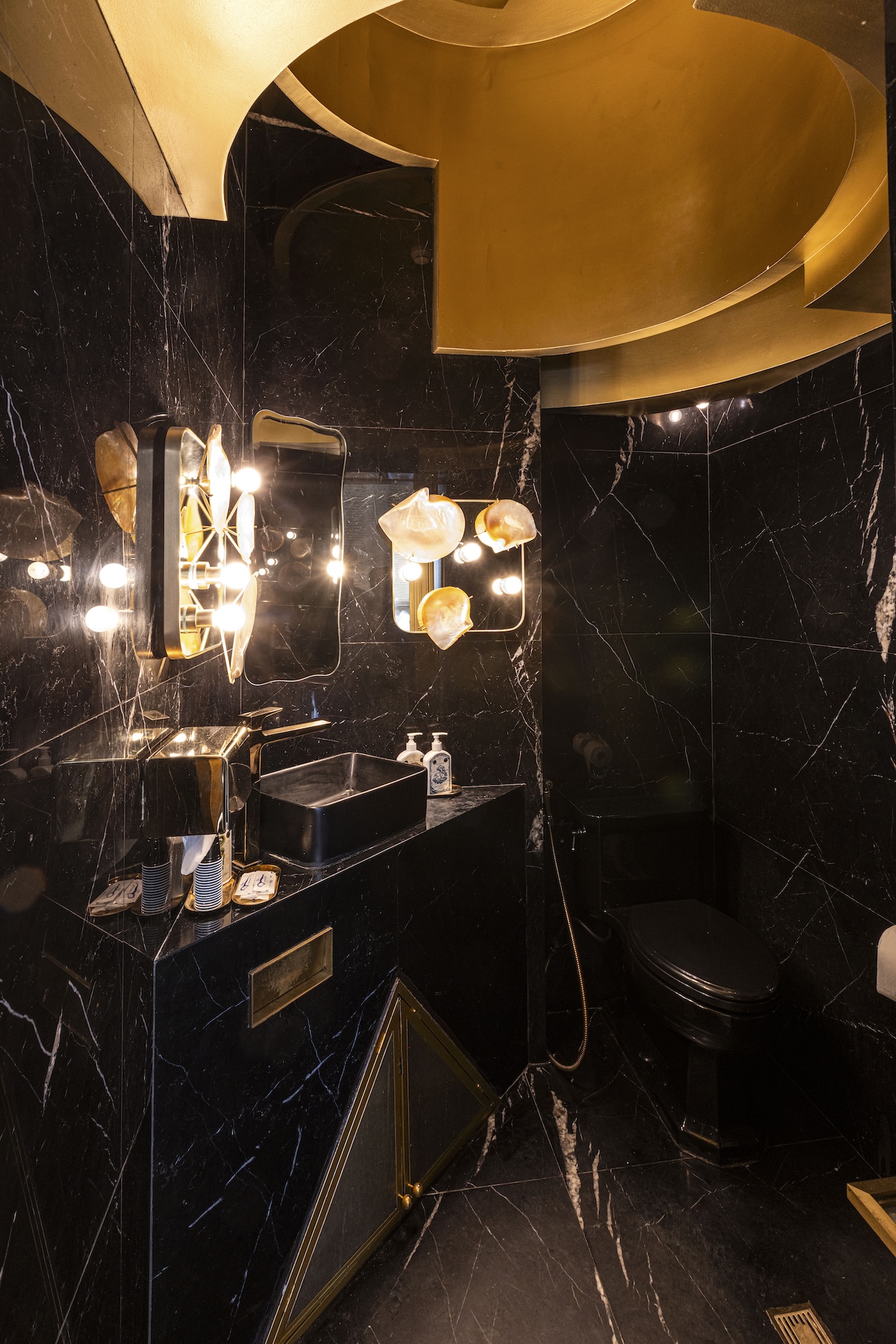 The Art Deco aesthetics of Lusso at The Balmori Suites are fertile grounds for endless selfies