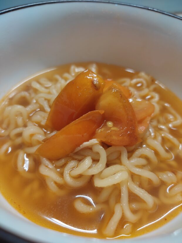 kamatis sa korean spicy noodles