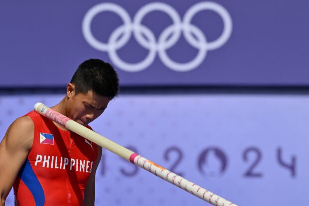 EJ Obiena is cultivating the next generation of Filipino pole vaulters